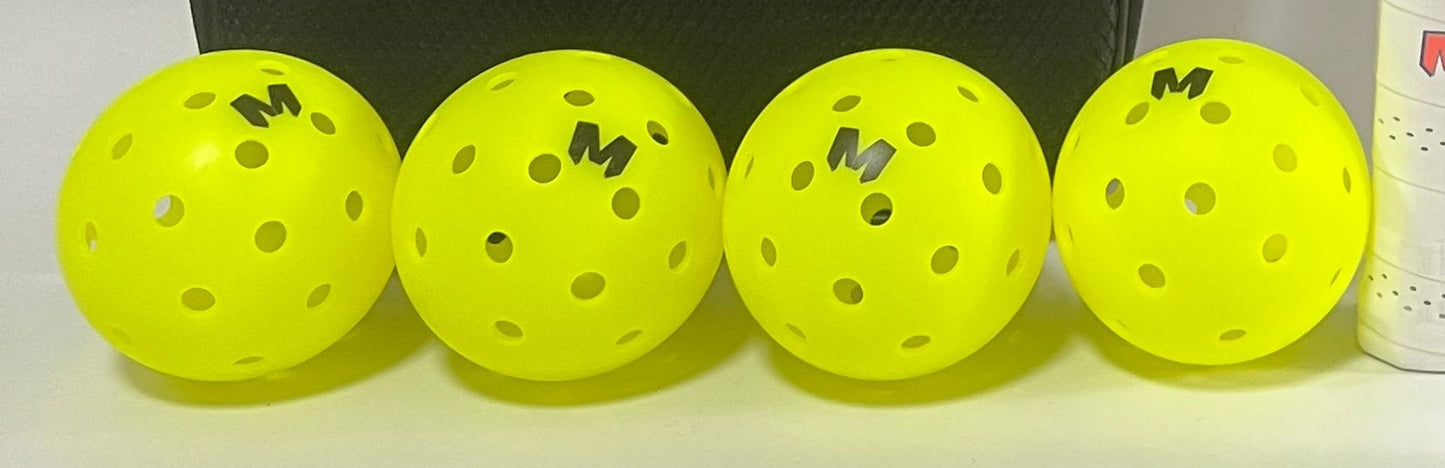 Marjan NYC Carbon Fiber Pickleball Paddle and Paddle Set