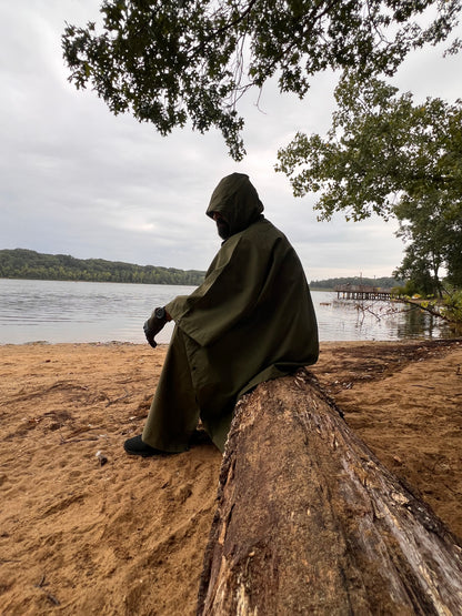 Military Poncho with Storage Pocket - 10,000mm Waterproof Shelter for Tactical & Survival